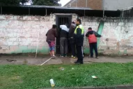 Estatua: así controló la Policía a los hambrientos pitbulls