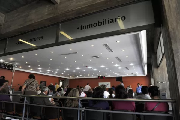 El gobierno pide el poder de otorgar planes de pago en impuestos y recibe críticas opositoras