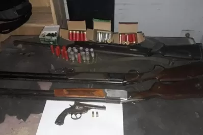Buscaban a un fugitivo y hallaron un arsenal en Concepción