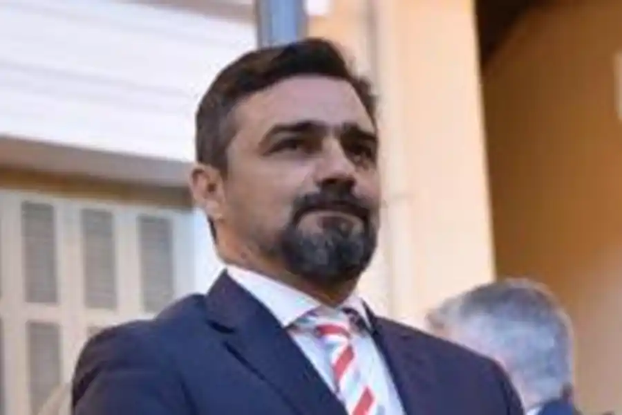 ARTURO SASSI.