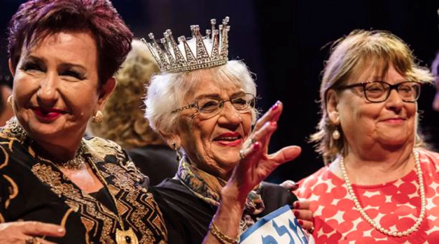TOVA RINGER. Tiene 93 años y ganó el concurso Miss Holocausto.