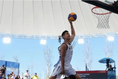 Fausto Ruesga se quedó con la medalla de oro en las volcadas de básquet