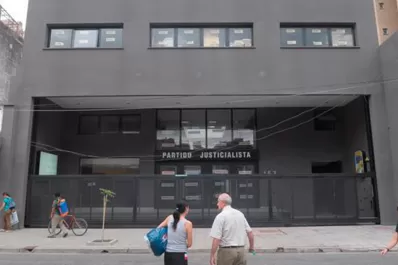 Alfaro dice que el PJ es una bolsa de gatos y Jaldo quiere que el partido responda a Manzur