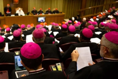 Mujeres y gays piden una mayor inclusión dentro de la Iglesia