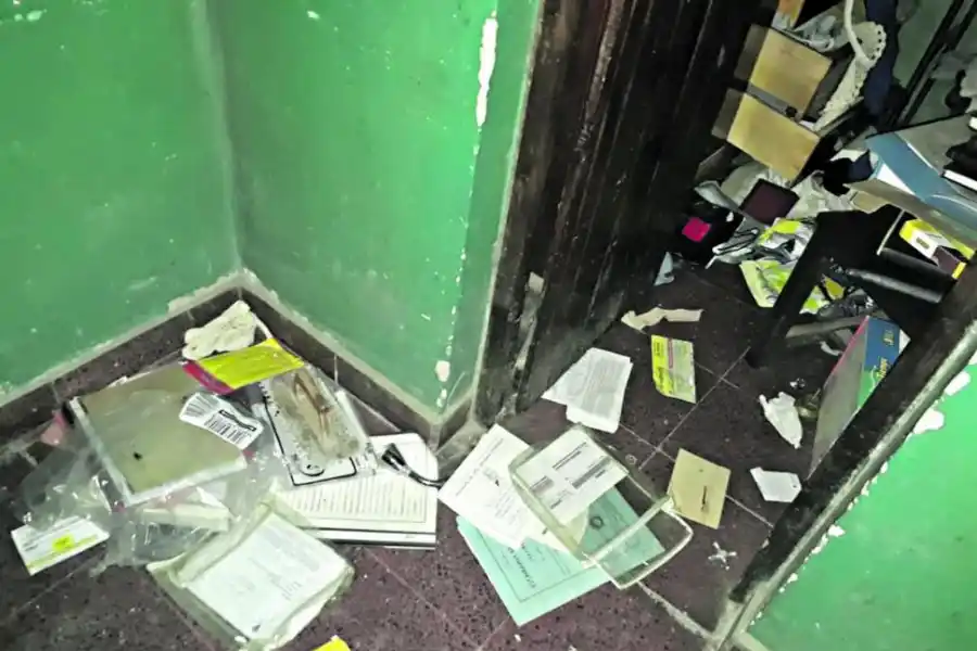 LAS SECUELAS. Cada vez que los ladrones ingresaban a la casa de la mujer revolvían todo. la gaceta / foto de héctor peralta 