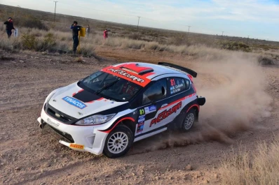 Collado se “banca” todo y le apunta a un título nacional de rally