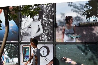 Con la 8a Bienal de Fotografía Documental, las imágenes tomaron la ciudad