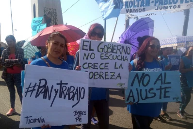 Cortan el puente Lucas Córdoba para protestar contra el hambre y la pobreza