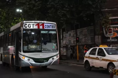 UTA levantó el paro de colectivos y se normalizará el servicio