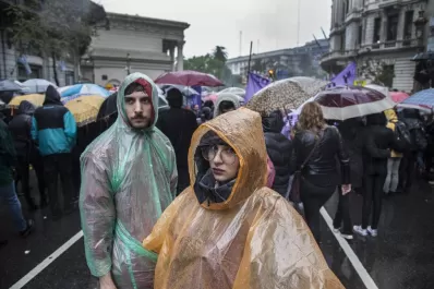 Pepe Mateos: “La foto más que falsificar hace recortes”