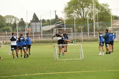 Ni asado ni pastas, manda el fútbol porque el domingo juega Atlético