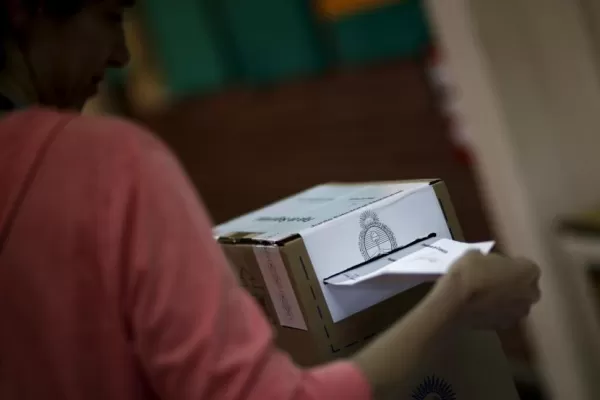 Al menos tres veces votarán en 2019 los tucumanos