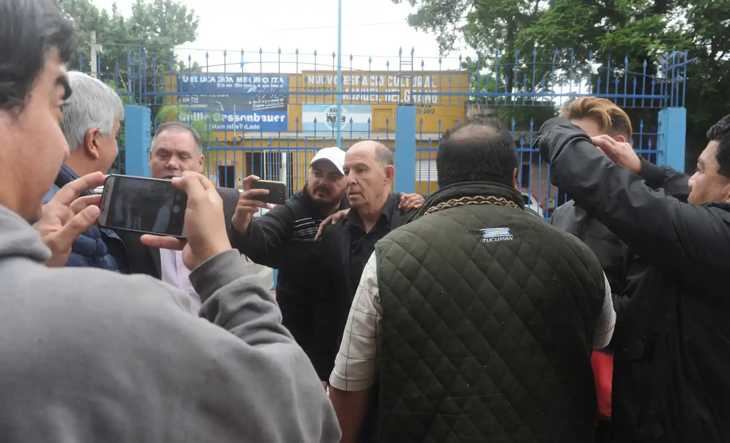 Bochini elogió a Atlético y abogó por la permanencia de San Martín 