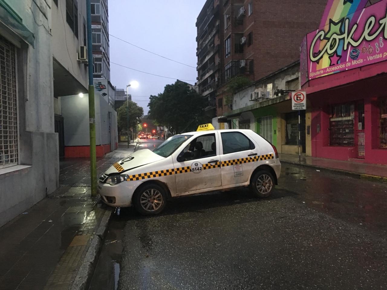 Mañana accidentada: un choque provocó un embotellamiento en El Bajo