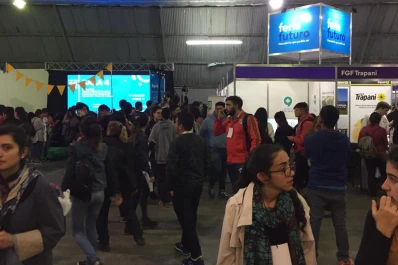 Feria Futuro: un espacio de encuentro entre los jóvenes y el universo laboral