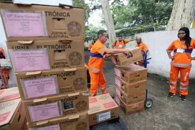 Cómo incide Whatsapp en el balotaje de Brasil
