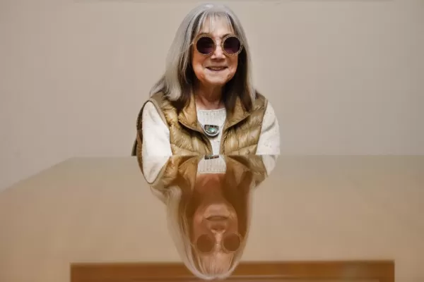 “ Mi madre me decía: ¿qué quiere ese hombre que puede ser tu abuelo?”