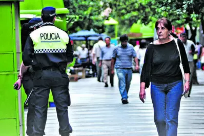 Por la constante inseguridad, la Policía busca hombres para enviarlos a la calle