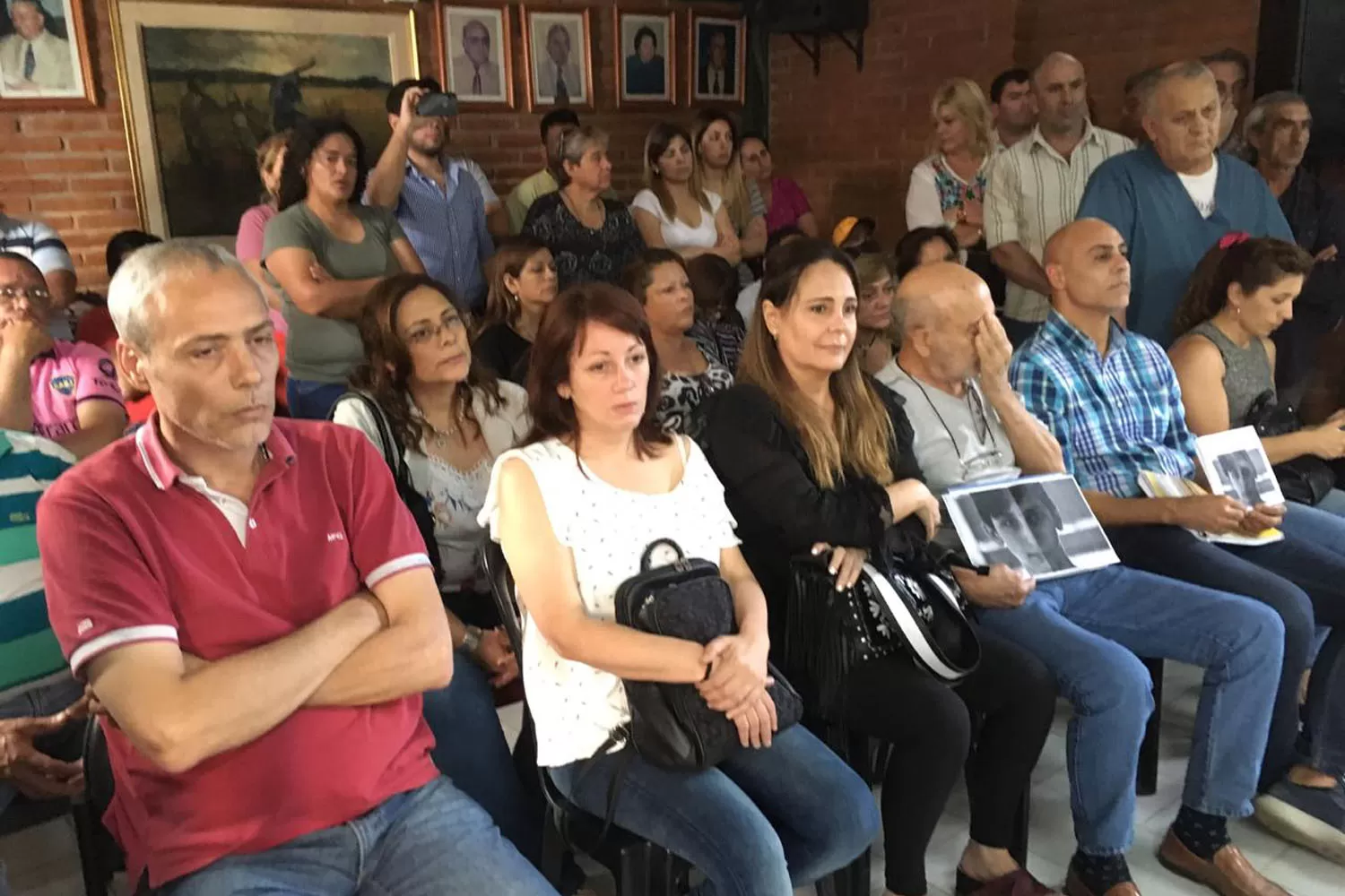CONCEJO DELIBERANTE. Los familiares de Valentín Villegas participaron de la sesión con el cuerpo de concejales y el intendente Mariano Campero