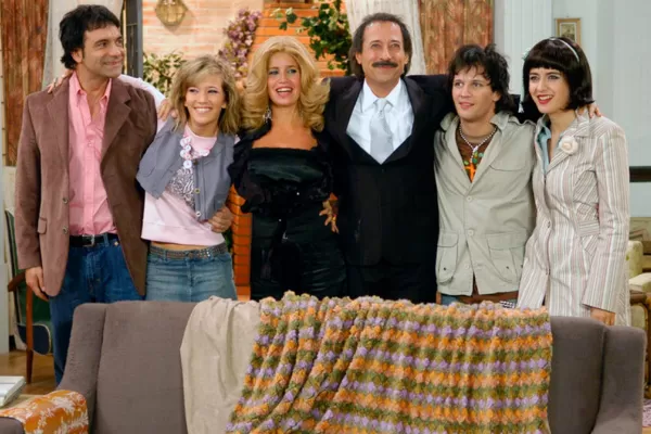 Vuelve Casados con hijos en 2019 con el elenco original