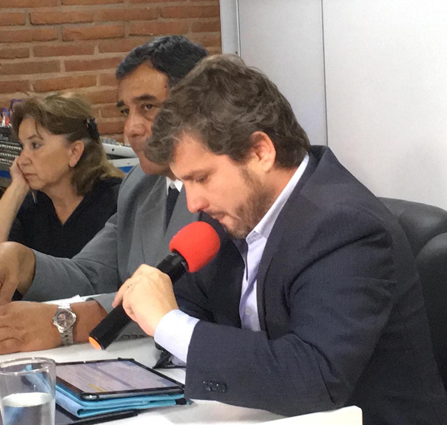 DECLARACIONES. El intendente Mariano Campero durante la sesión en el Concejo Deliberante por el caso de Valentín Villegas