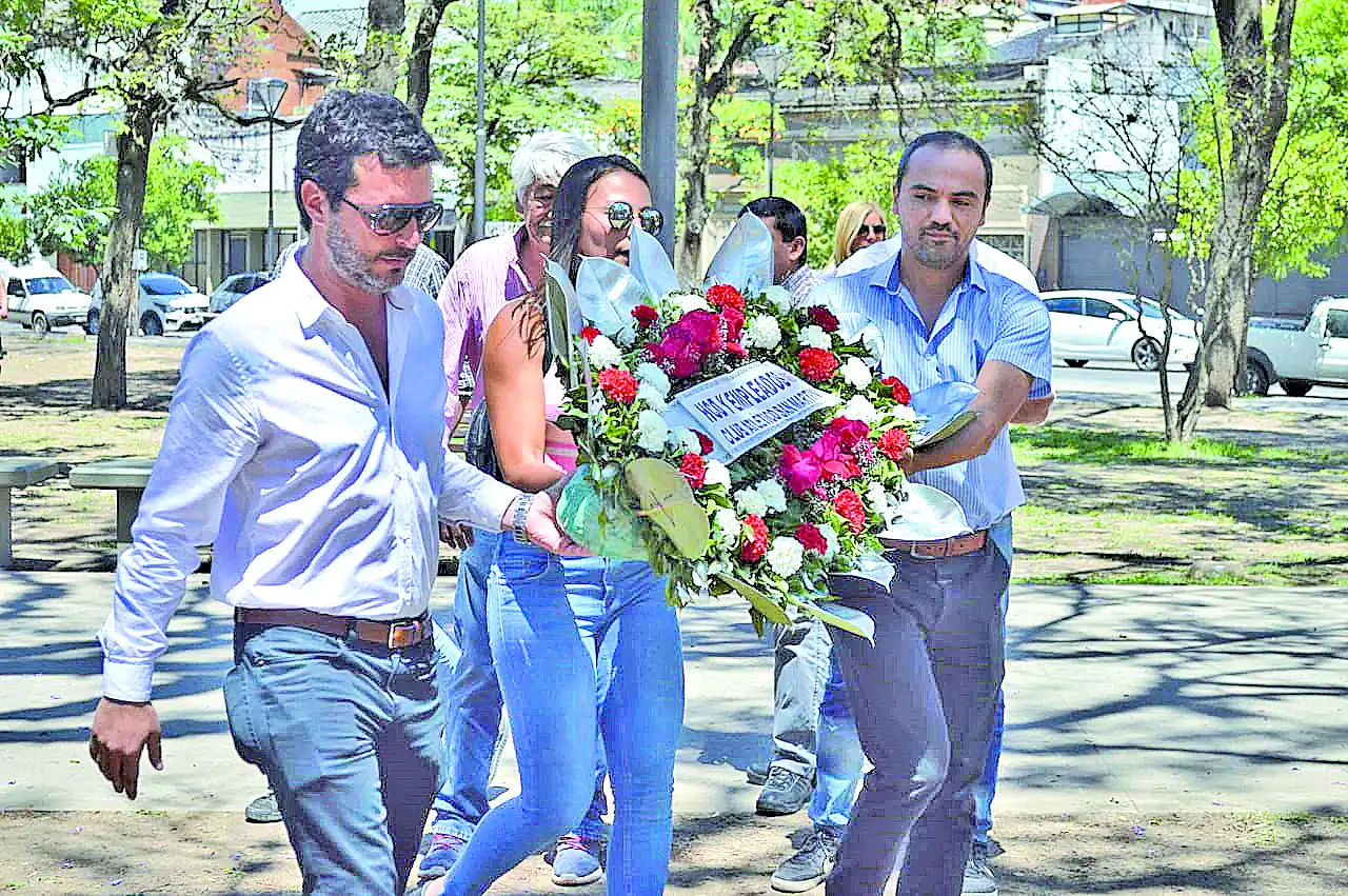 Va tomando forma el equipo de San Martín para el partido de mañana