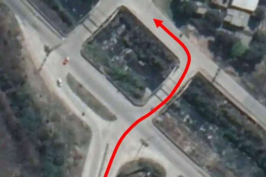 El empresario Falivene sostiene que el puente de Canal Sur cayó por un impacto del camión