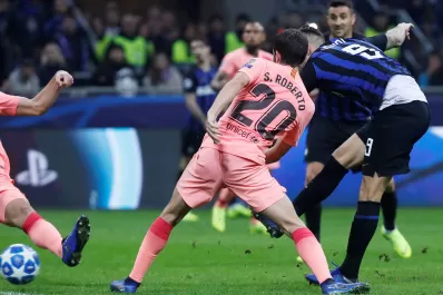 Mauro Icardi le dio el empate al Inter contra Barcelona, en el San Siro