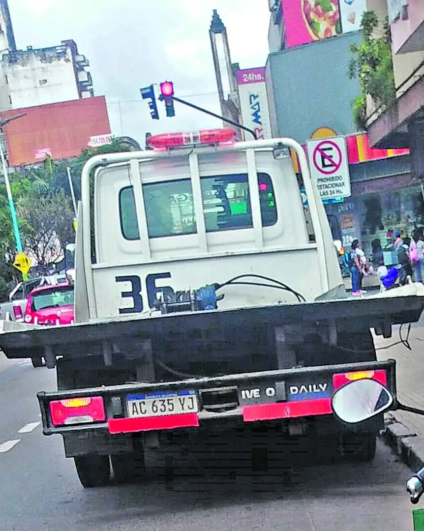 Robo en el estacionamiento de un super