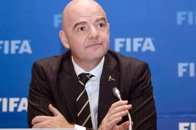 Infantino tampoco quiere perderse el superclásico y estará en El Monumental