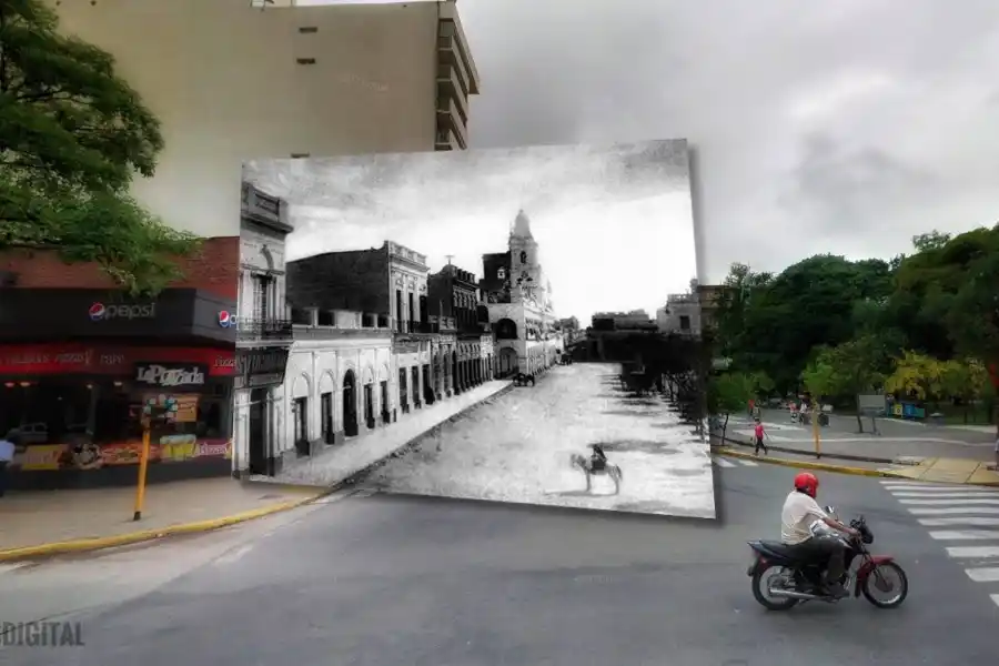 Calle 25 de Mayo primera cuadra con el cabildo al fondo. 