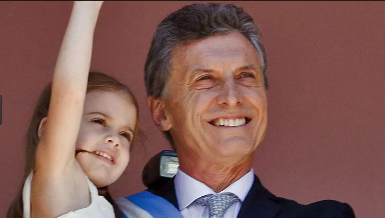 Macri siguió las alternativas del partido junto a su familia