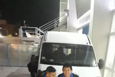 La actitud del Pulguita que le alegró el día a dos pequeños tucumanos