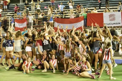 ¡“Santas” superfinalistas!