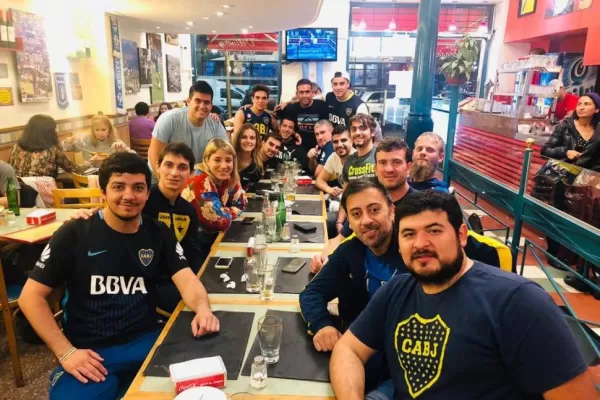 Un grupo de tucumanos frente al viaje más caro del mundo