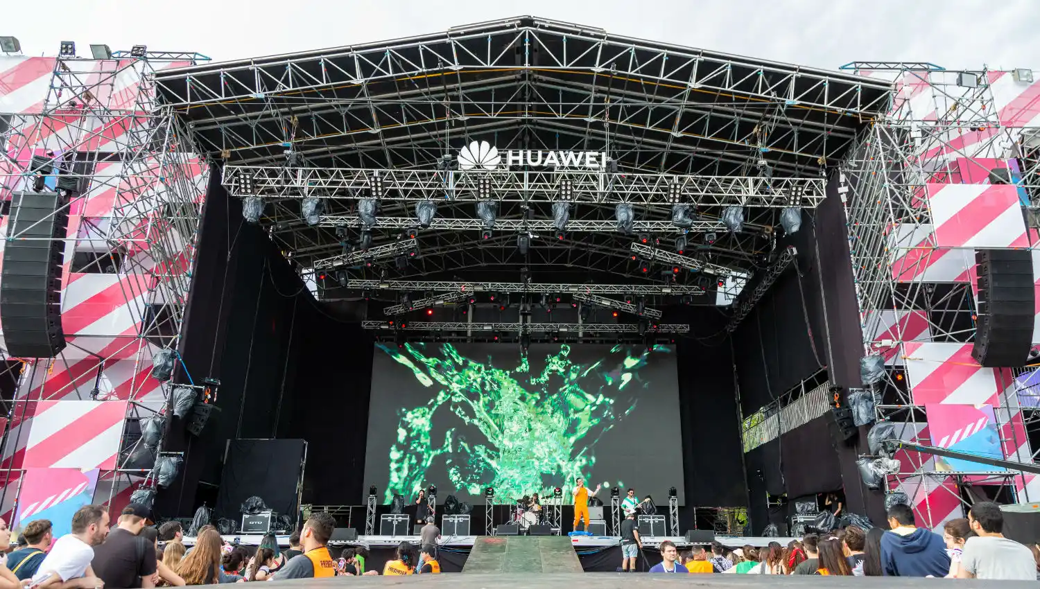 Personal Fest: Lorde cerró el festival ante más de 15.000 fanáticos