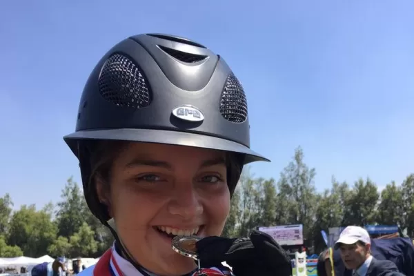 Josefina Piola consiguió la medalla de plata en Chile