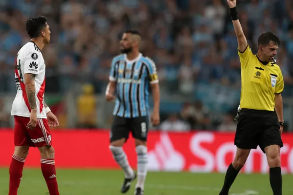 La Conmebol designó a Andrés Cunha para el desquite entre River y Boca, en Núñez