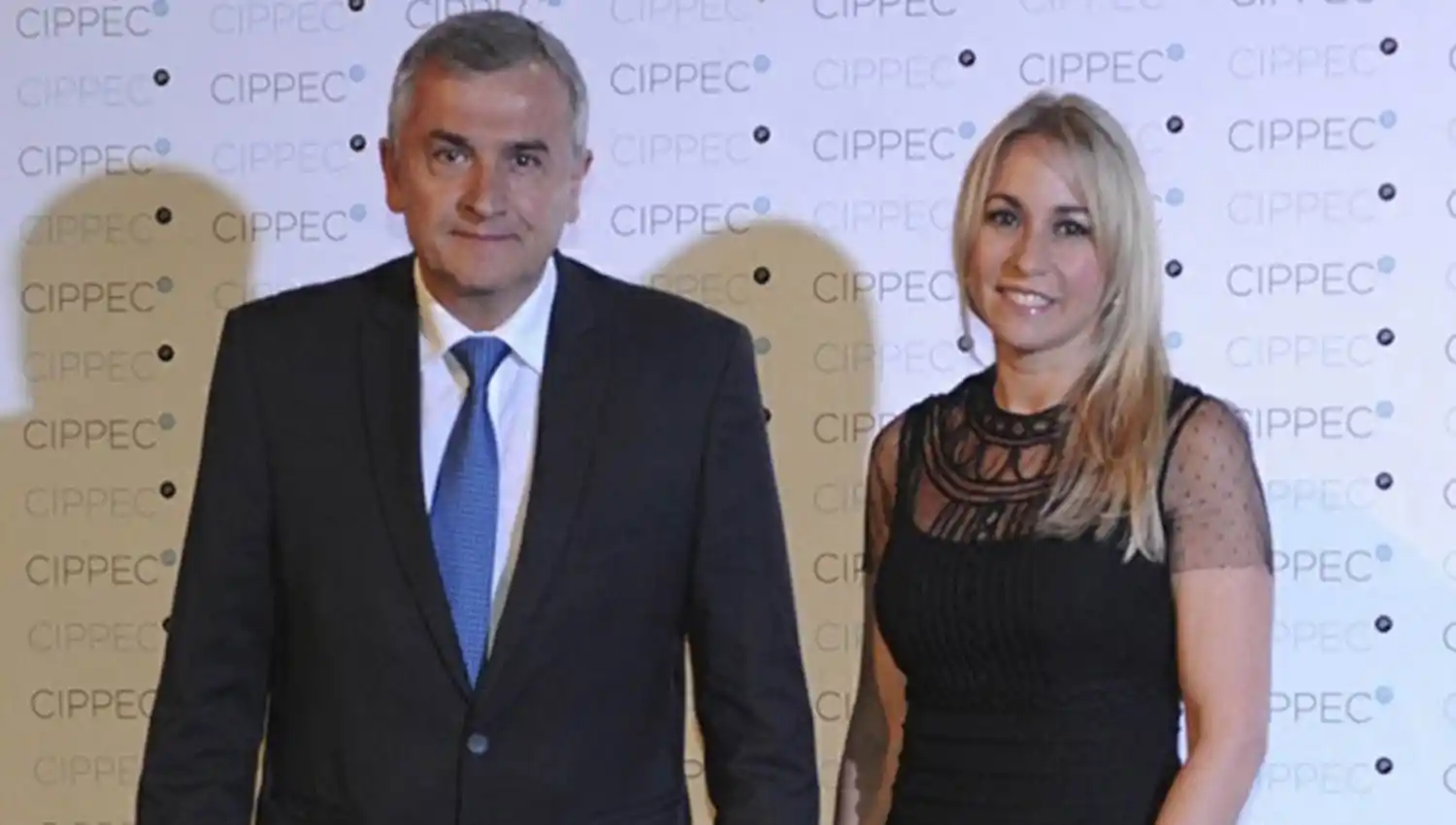 EL TITULAR DEL PODER EJECUTIVO Y SU PAREJA. El gobernador Gerardo Morales y la abogada Tulia Snopek.