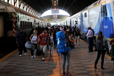 Viajar a Buenos Aires en tren durante el verano costará entre $ 775 y $ 2.700