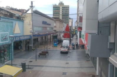 Se inundó una fase de Edet y buena parte del microcentro se quedó sin luz