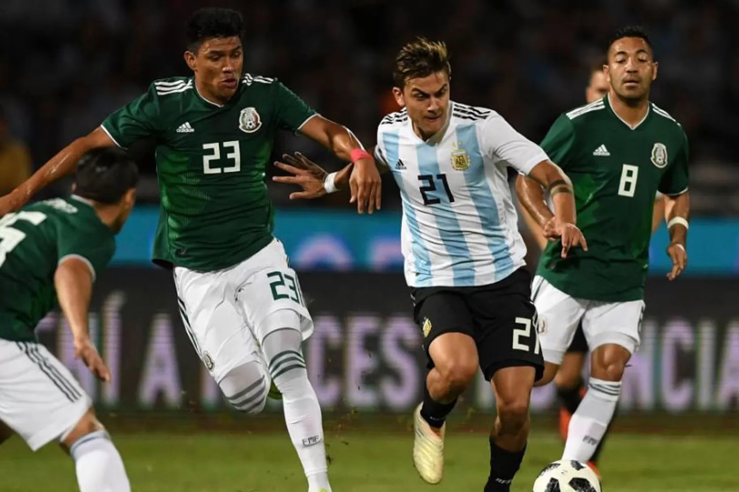 La Selección Argentina enfrenta a México: hora, TV y el resto de la agenda deportiva