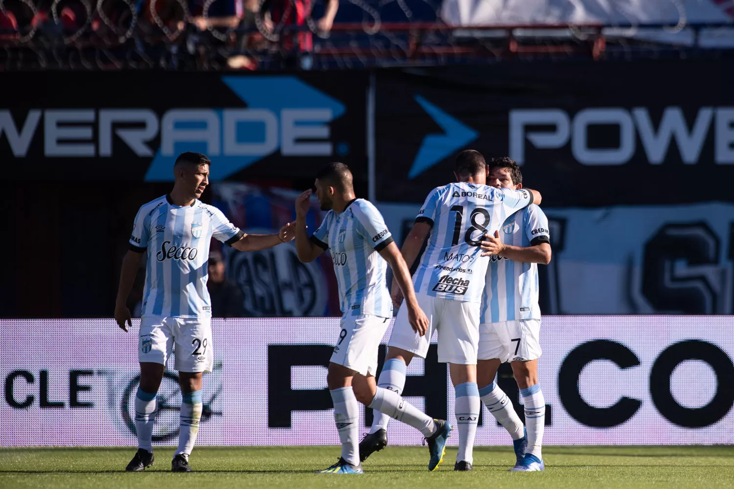 Atlético visita a Belgrano en Córdoba: hora, TV y el resto de la agenda deportiva