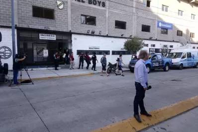 Clausuraron la cancha de All Boys y podría jugar el resto del año sin público