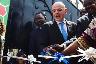 Gianni Infantino insiste en ampliar a 48 el número de selecciones en Qatar 2022