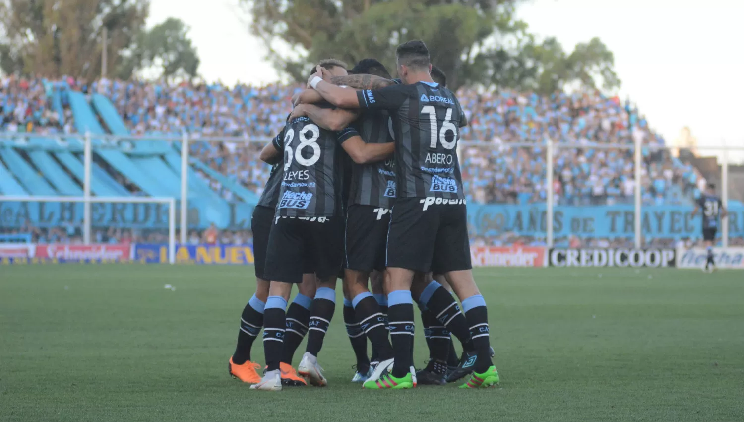 Atlético continúa imparable: el puntaje de los jugadores Decanos ante Belgrano