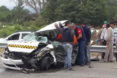 Sábado trágico en Tucumán: dos muertos y varios heridos en distintos accidentes viales