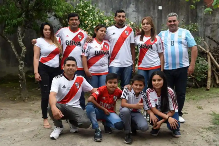 SIEMPRE UNIDOS. Los Maldonado, Palacios y González son una familia inseparable.- 