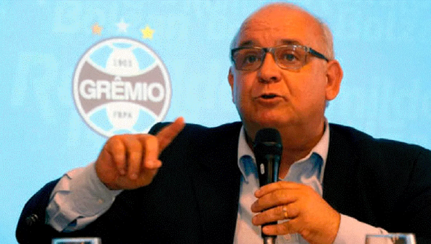 Romildo Bolzan, presidente de Gremio de Porto Alegre.
