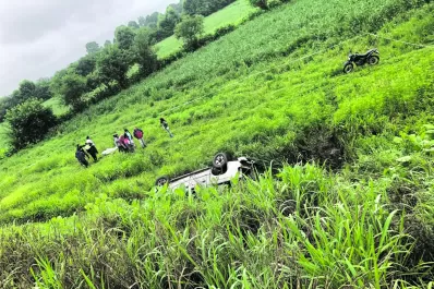 Un conductor falleció al volcar con su camioneta en la nueva ruta 38